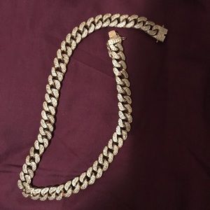 Cuban Link Chain (Gold)